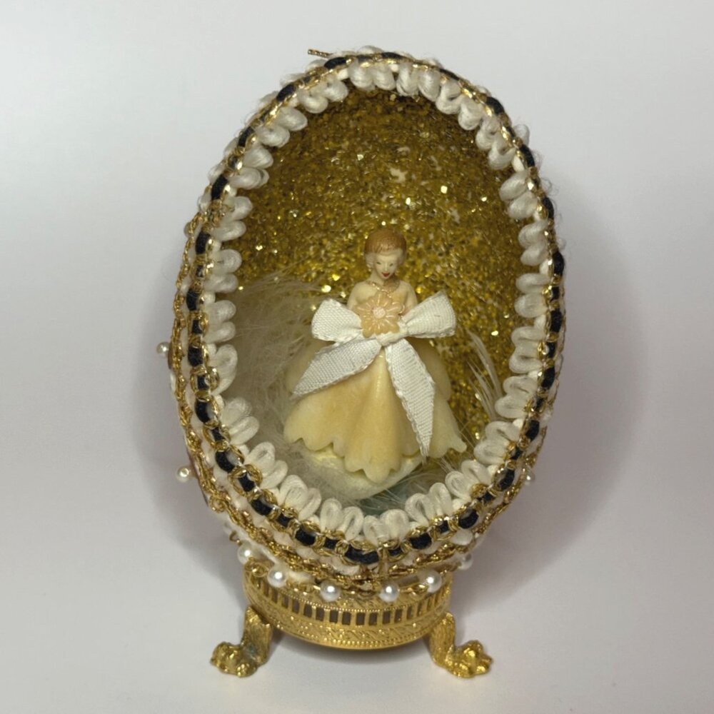 Vintage MCM Handmade Easter Egg Diorama Wedding Bride Gold Beaded